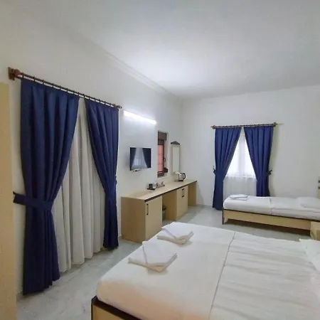 Hania - Adults Only 4*