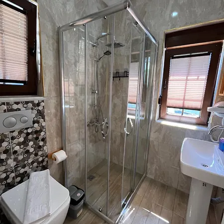 Oda ve Kahvaltı Hania - Adults Only 4*