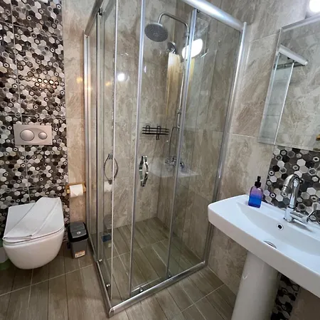 Hania - Adults Only Side