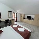 Hania - Adults Only Nocleg ze śniadaniem 4*