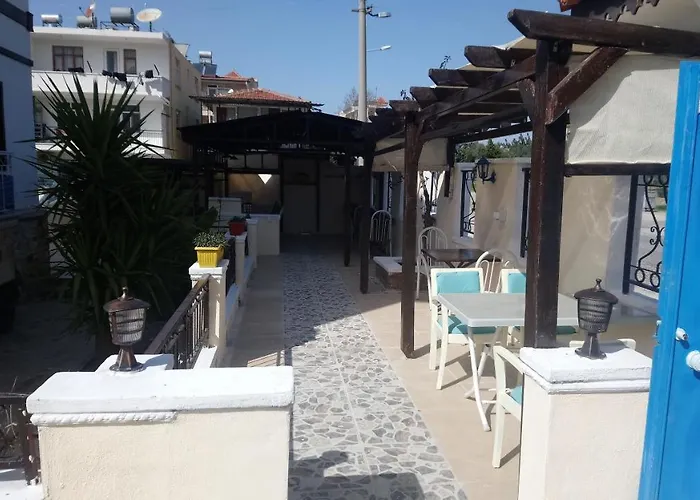 Hania - Adults Only Bed & Breakfast Side