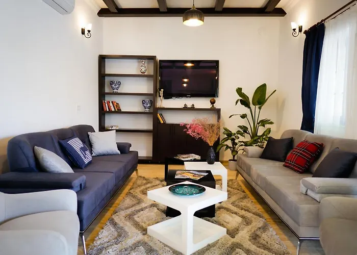 Hania - Adults Only 4*