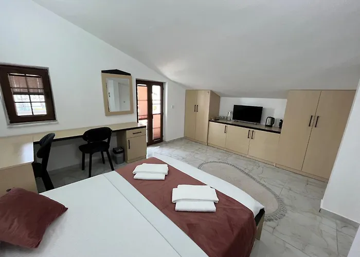 Hania - Adults Only Bed & Breakfast 4*