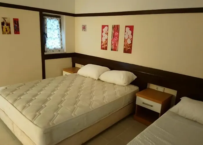 Hania - Adults Only Bed and breakfast Side