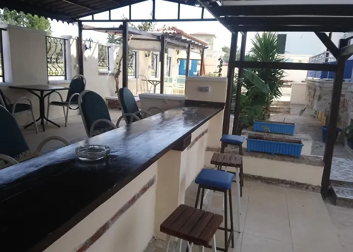 Hania - Adults Only 4*