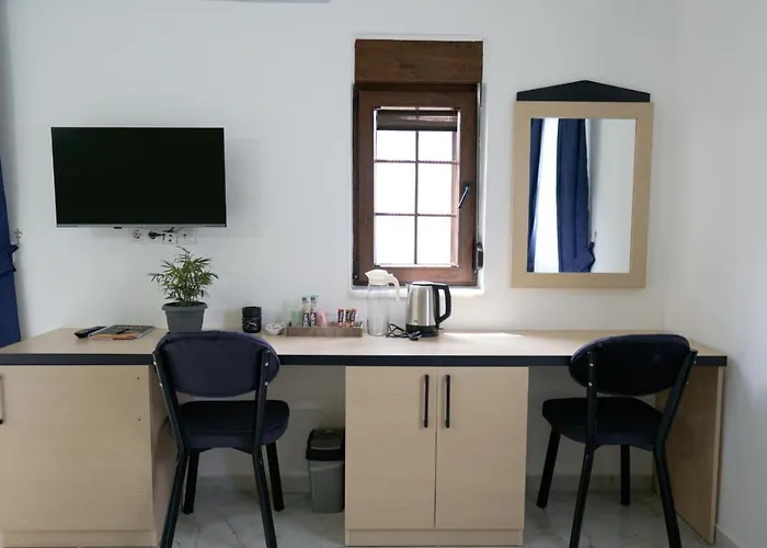 Hania - Adults Only Bed and breakfast Side