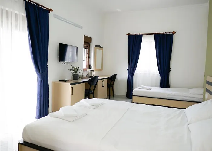 Hania - Adults Only 4*